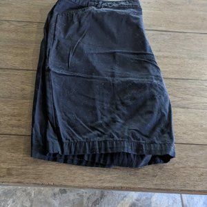 Size 28w Black Bermuda Shorts